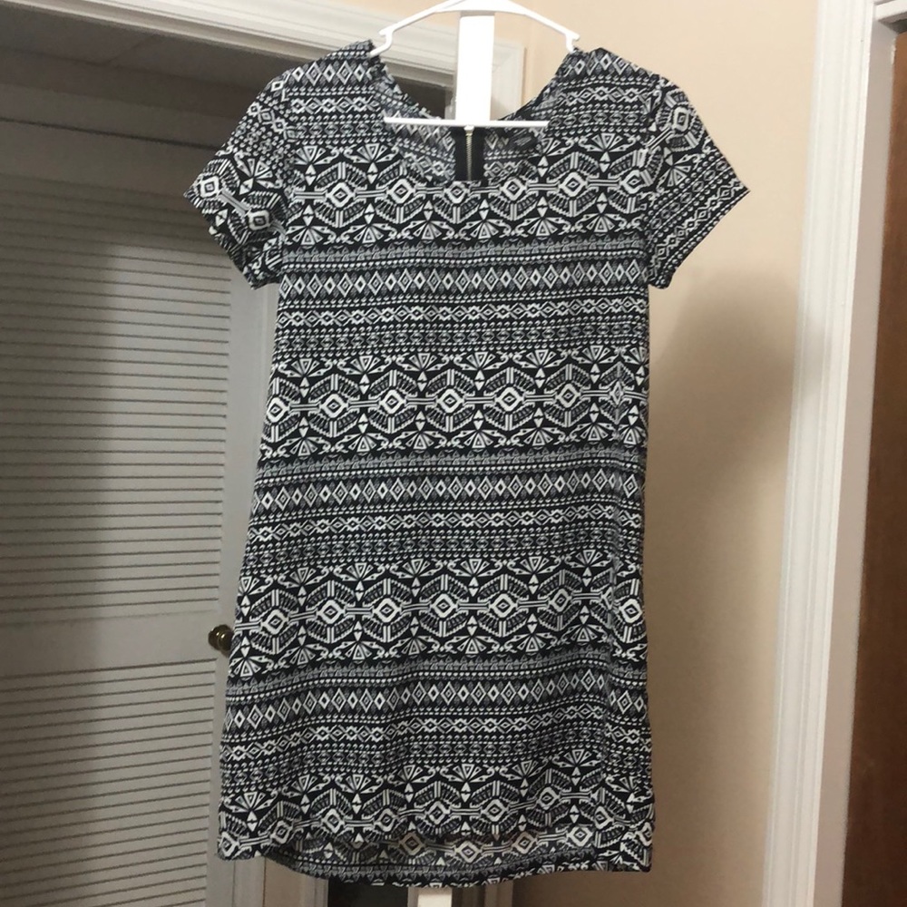 Black and White Summer Tribal Shift Dress